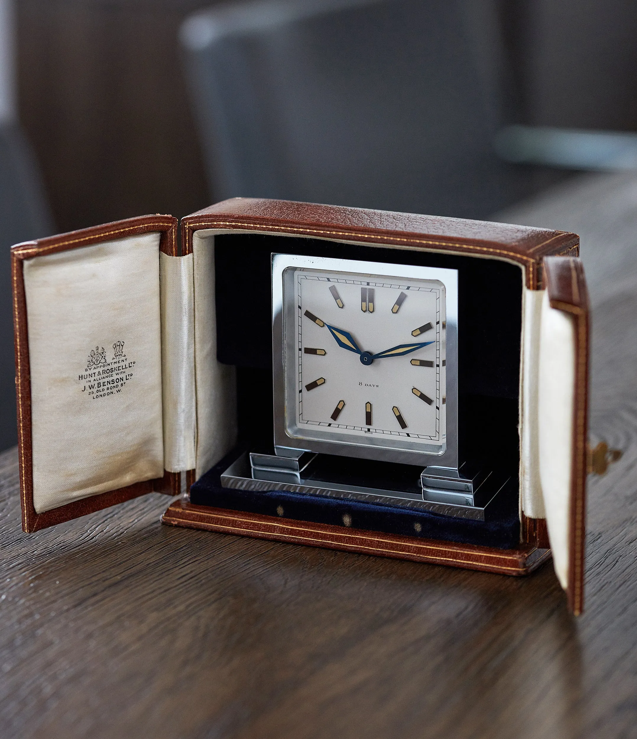 Art Deco Table Clock | English-made | Swiss movement