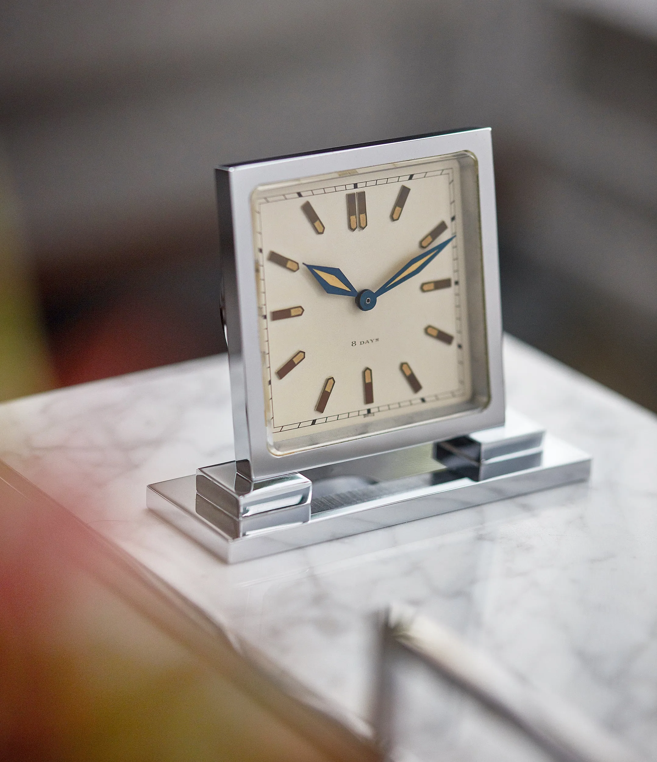 Art Deco Table Clock | English-made | Swiss movement