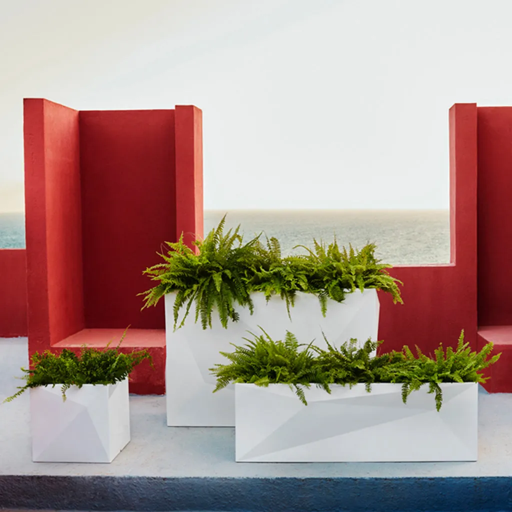 Faz Wall Planter - Modern Patio Accessory