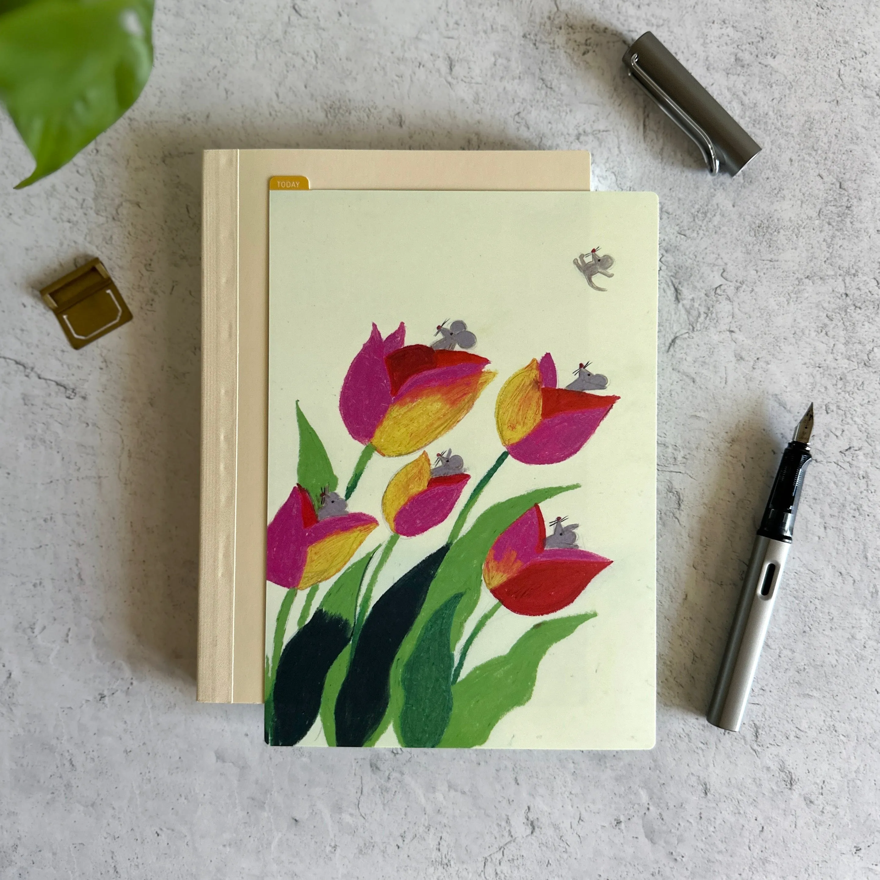 [Hobonichi Pencil Board] Swaying Tulips (A5)