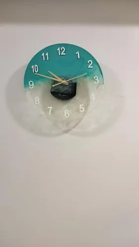 Resin Desk Clock with Glitter Accents, Red, 10 cm Diameter (Green, Large)