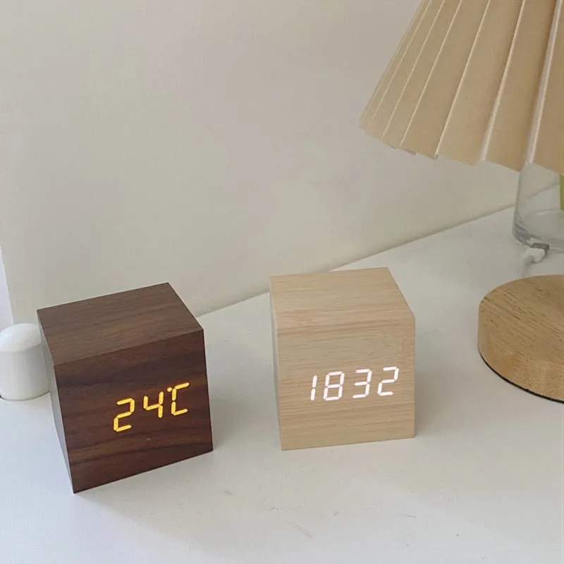 Wood O'clock Digital Clock & Alarm